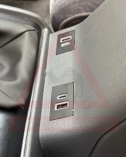 62/70/80 Series USB Quick Charge Plug n Play Kit